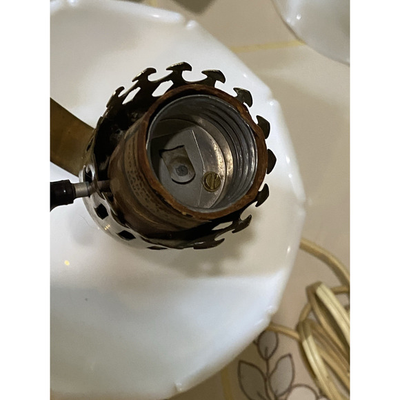 Vintage Milk Glass Hurricane Parlor Hand Painted Floral Lamp Scallop Base Style - Picture 14 of 16